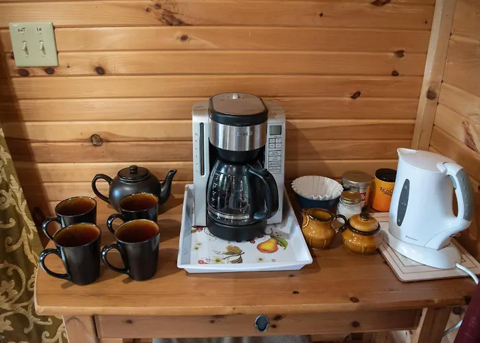 Rumi Guest House On The Cabot Trail